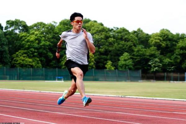 儿童适合的体育项目推荐与益处分析(图1)